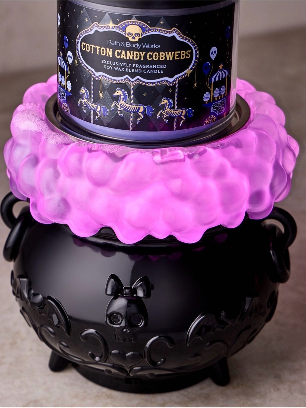NWT IN HAND LIMITED RELEASE LIGHT UP COLOR CHANGING CAULDRON WATER GLOBE